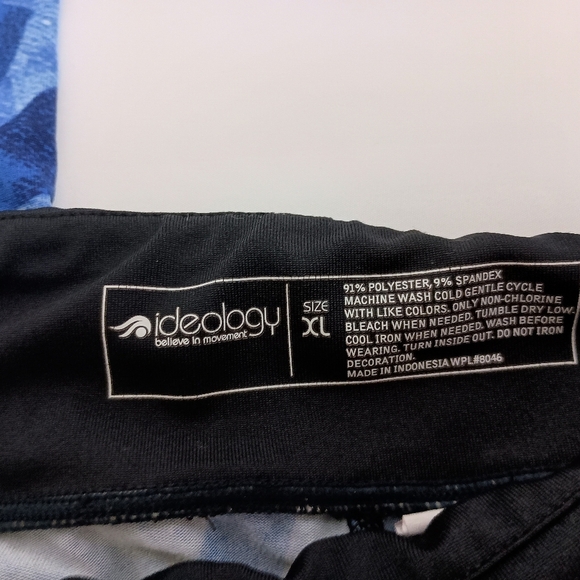 IDEOLOGY Black Blue Artistic Abstract Patchwork Geometric Leggings (#102) - Picture 2 of 4